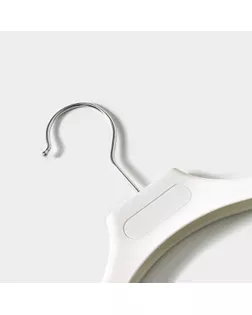 Вешалка-плечики для одежды детская, размер 32-34, широкие плечи, цвет белый арт. СМЛ-176136-1-СМЛ0002969197