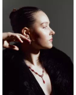 Набор 2 предмета: серьги, колье "Листопад" тонкий ромб, цвет красно-белый в серебре арт. СМЛ-33732-2-СМЛ4306150